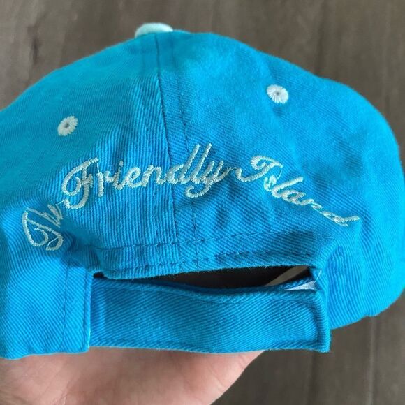 St Maarten Blue Hat - Picture 3 of 3
